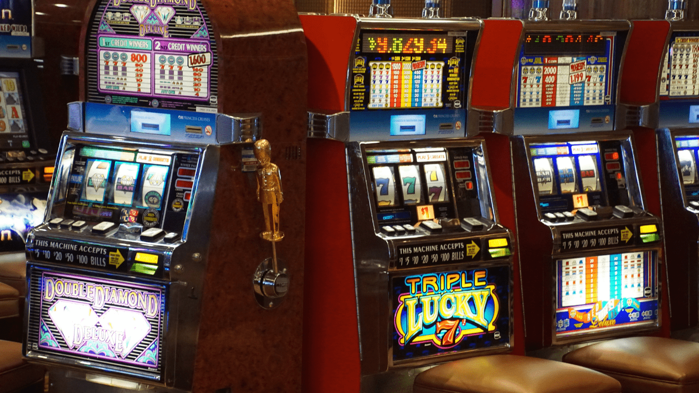 Behind the Graphics How Visual Design Impacts Slot Gameplay and Enhances Player Experience