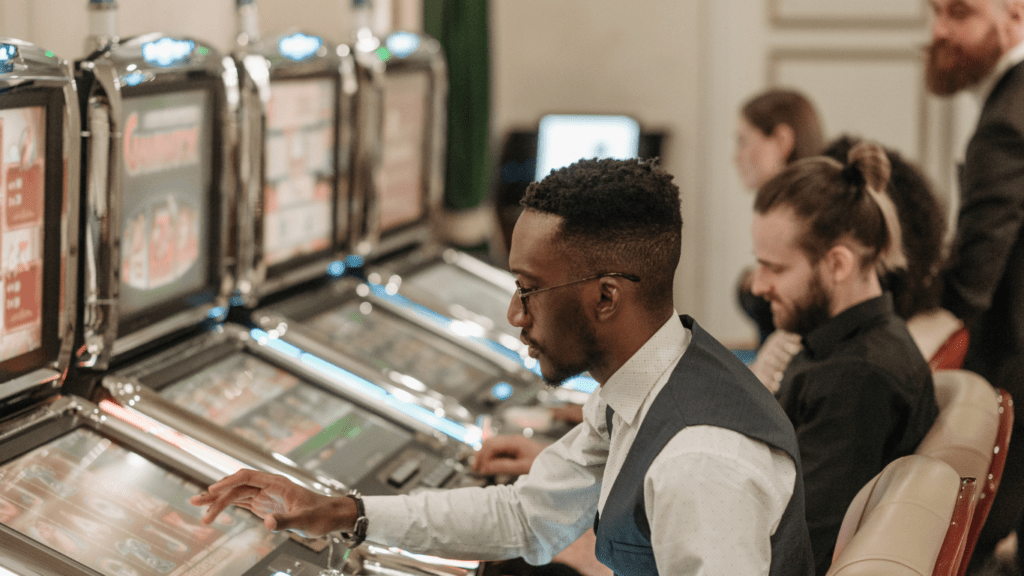 Smart Spins Essential Tips to Improve Your Slot Game Strategy