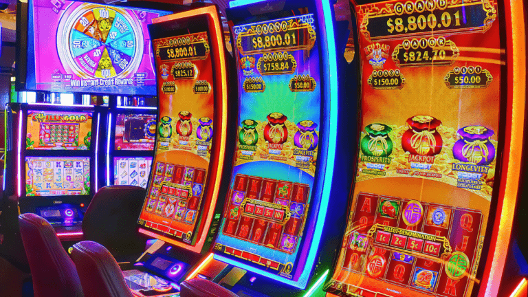 Smart Spins Essential Tips to Improve Your Slot Game Strategy for Big Wins